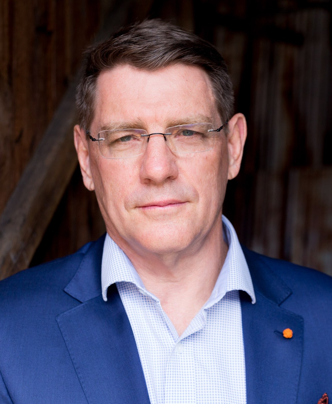 Professional portrait of Russell Cummings
